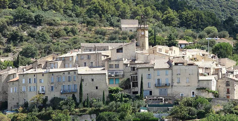 Camping pour 4 personnes, avec piscine dans la Drôme - 2