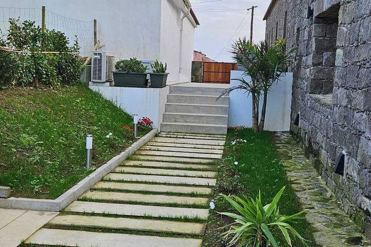 Casa do Cinzeiro, Açores - With private pool! in São Miguel Island, Nordeste