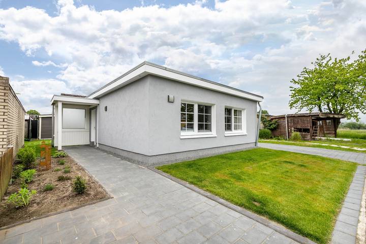 Ferienhaus für 2 Personen, mit Garten und Sauna