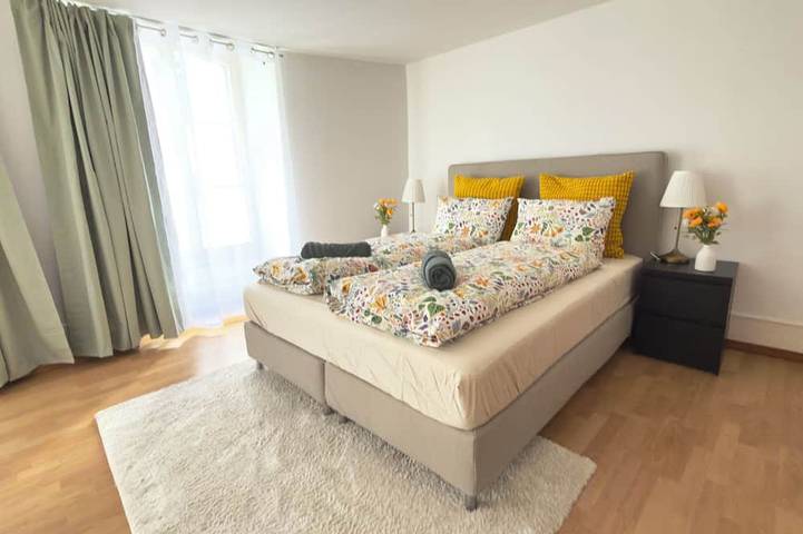 Ganze Wohnung, Thun Arcades I Old Town I Free Parking Iwifi |Alps in Thun, Thunersee