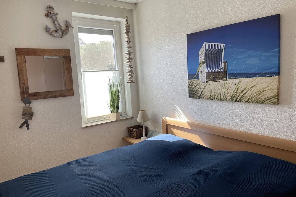 Ferienhaus mit Garten und Wlan in einer ruhigen Ferienanlage in Hage, Norden und Umgebung