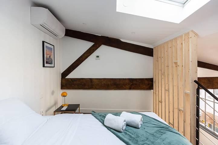 Apartamento entero, Modern AC duplex in the heart of Bordeaux in Burdeos, Región de Burdeos