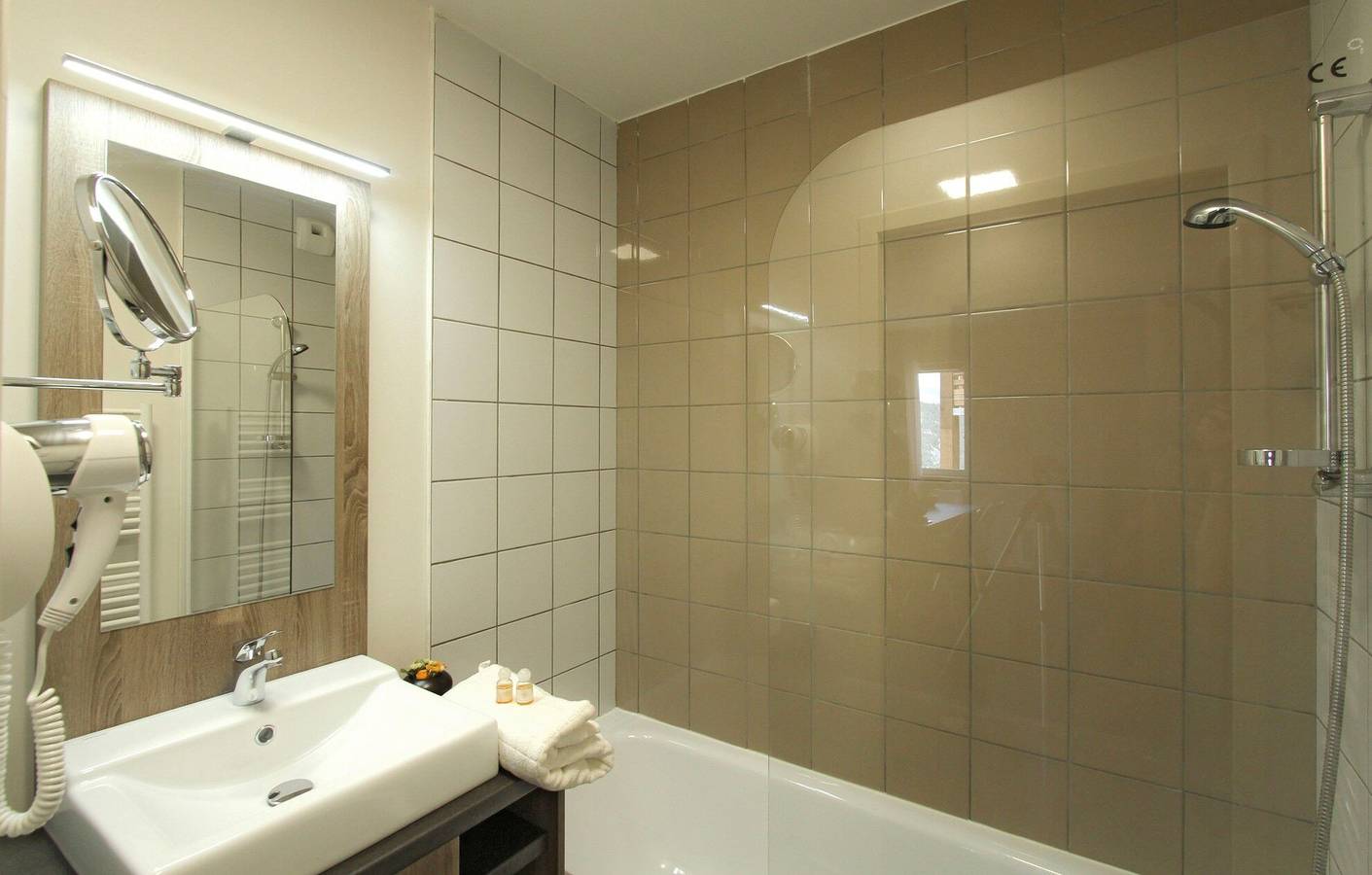 Studio entier, Résidence Le Village de Praroustan S2p in Pra-Loup (station de ski), Pra-Loup