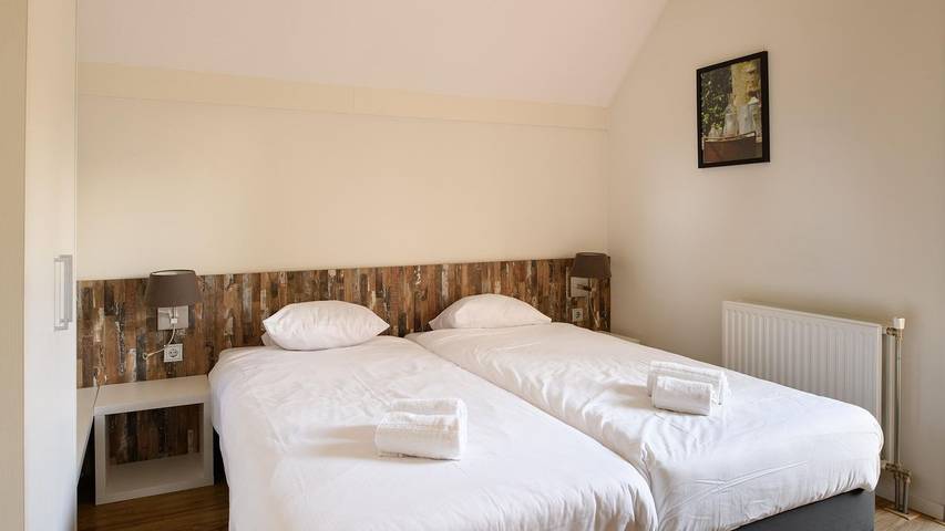 Villa for 8 people, with terrace and pool as well as garden - 1