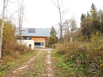 Gîte pour 12 personnes, avec vue et jardin, animaux acceptés à La Chapelle-en-Vercors