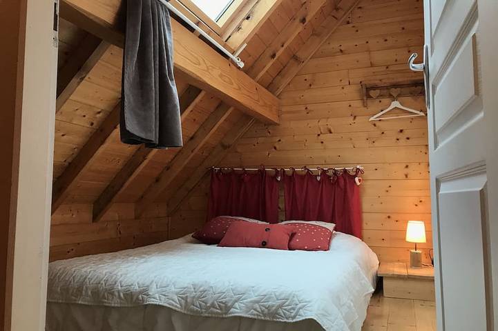 Gîte pour 8 personnes, avec jardin et terrasse à Allemond - 4