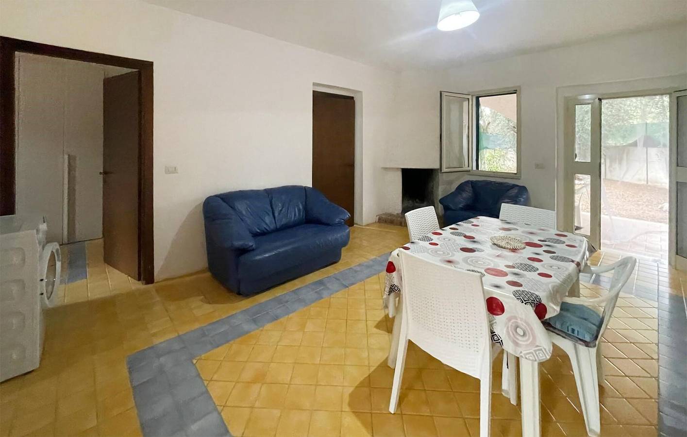 Appartamento intero, Accogliente appartamento con piscina vicino a Marina di Peschici in Vico del Gargano, Gargano