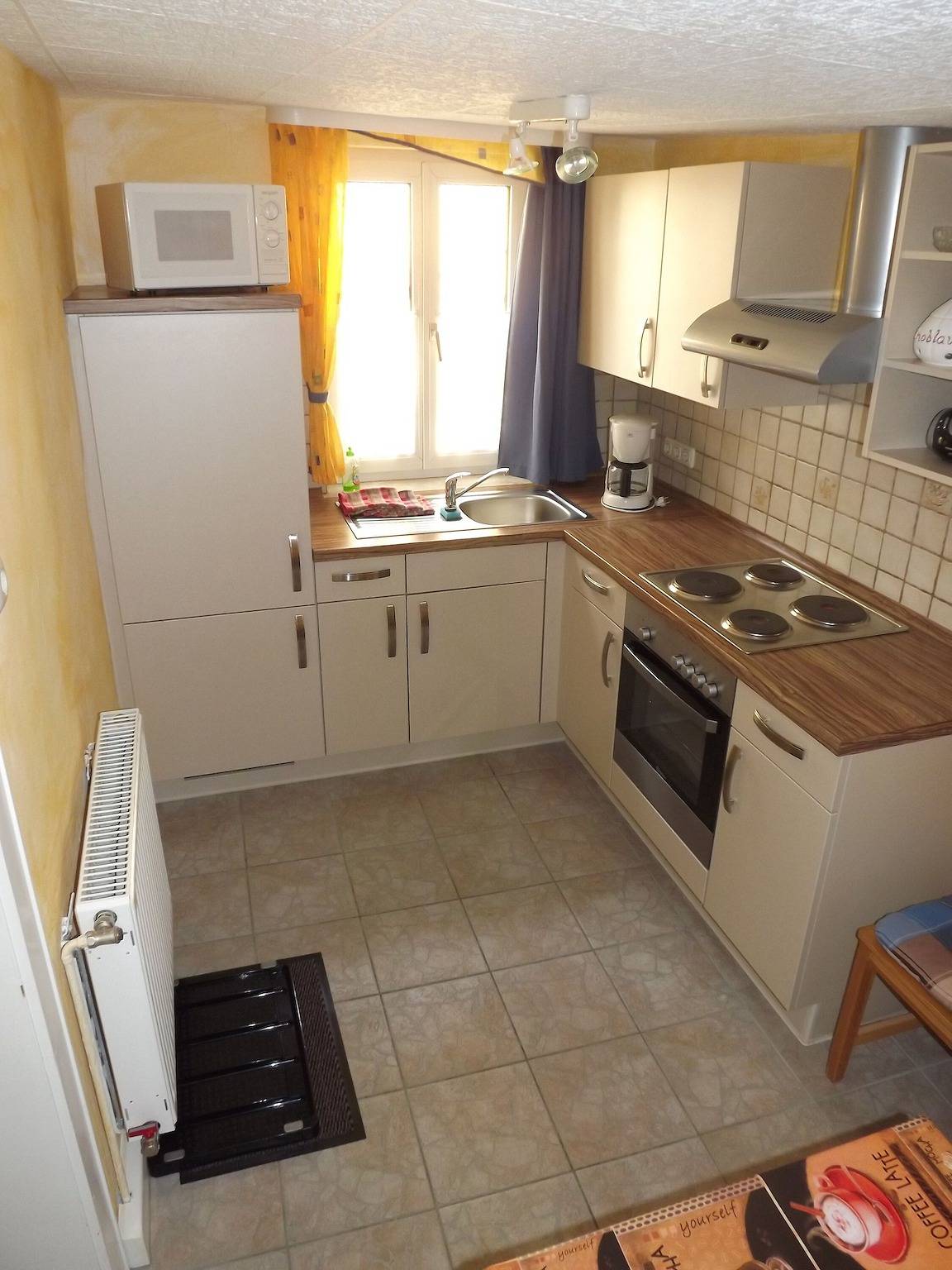 Ganzes Studio, Ferienwohnung '1' mit gemeinsamen Innenhof in Bamberg, Fränkisches Weinland