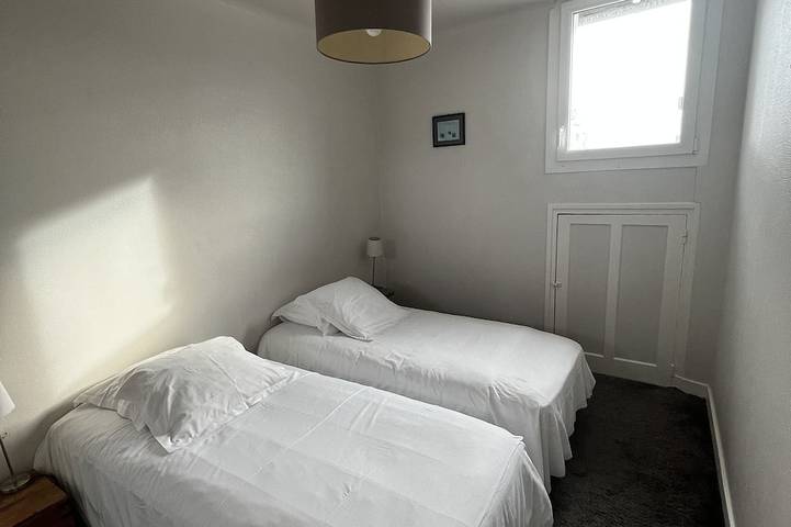 Appartement entier, Appartement 4 personnes à 20M de la grande plage du sillon 500 M des thermes in Saint-Malo, Région de Saint-Malo