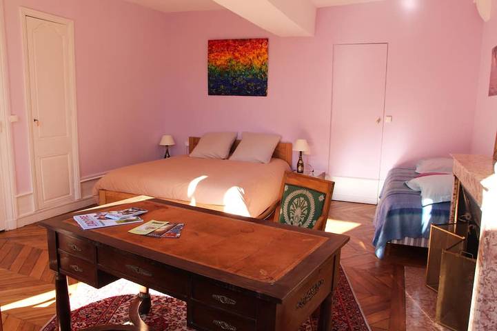 Gîte pour 4 personnes, avec balcon à Semur-en-Auxois - 2