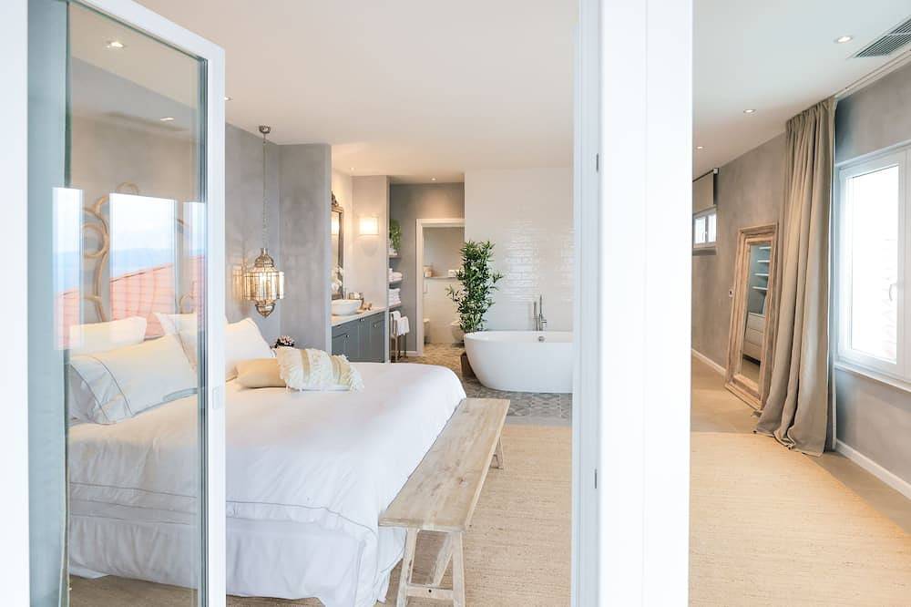 Luxury Villa with private pool and sea view in Medveja, Lovran