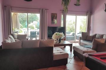 Villa pour 11 Personnes dans Arles, Parc naturel régional de Camargue, Photo 3