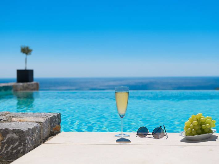 Ferienhaus für 8 Personen, mit Pool und Terrasse sowie Garten in Afantou - 2