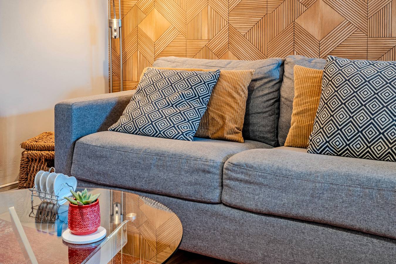 Studio entier, Studio 'Le Grand Large' avec terrasse partagée, jardin partagé et Wi-Fi in Lopérec, Région de Châteaulin