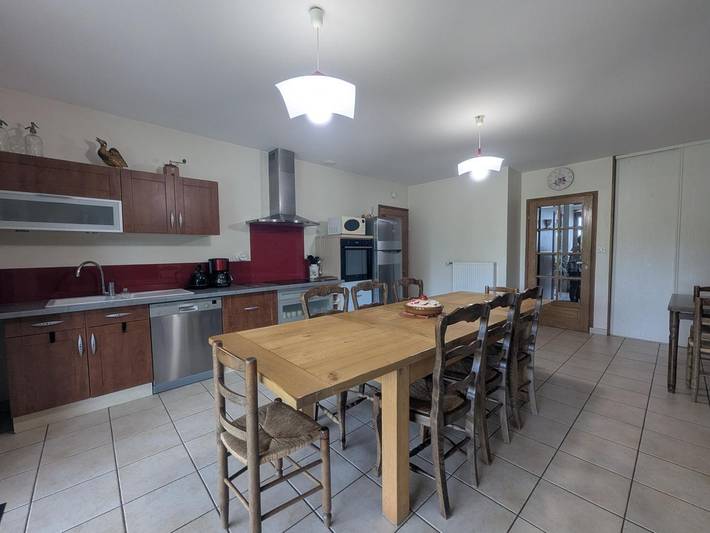Gîte pour 9 personnes, avec Terrasse ainsi que Jardin et Vue dans Haute-Marne - 4
