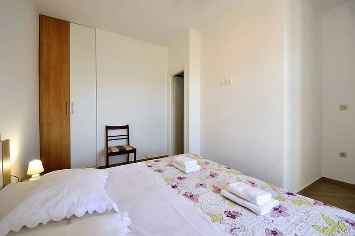 Ganze Wohnung, Katarina 5 in Brodarica, Šibenik-Knin