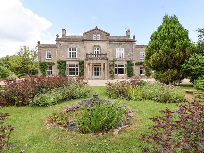 Cottage for 33 people, with garden in Dorset