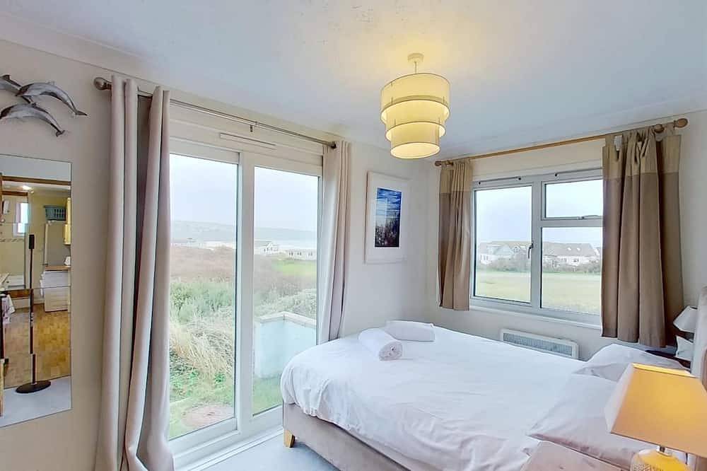 B11 Treague, Riviere Towans in Hayle, Cornwall