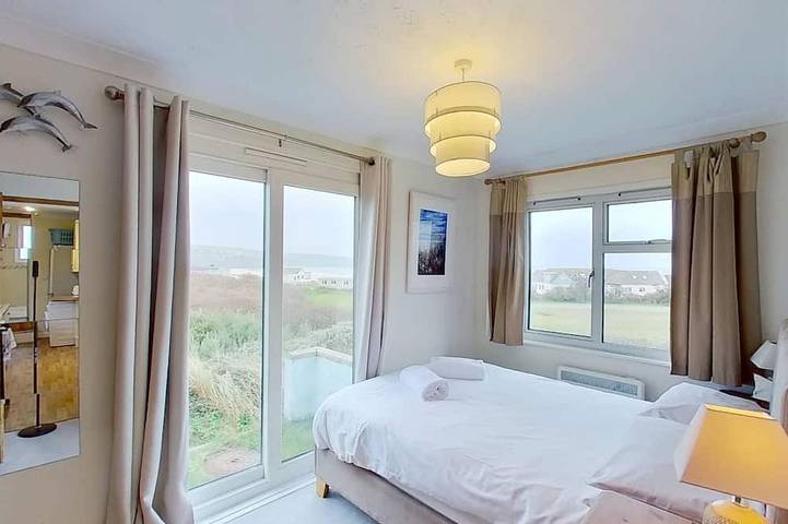 B11 Treague, Riviere Towans in Hayle, Cornwall