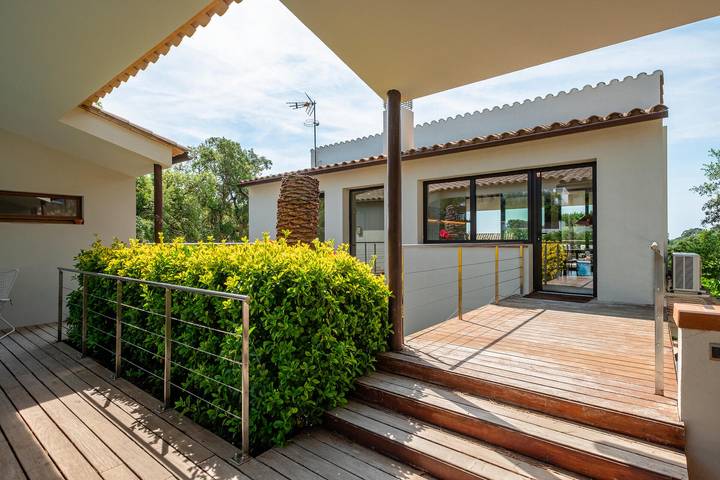 Casa rural para 8 personas, con vistas al mar además de jardín y terraza, Se admiten mascotas en Calella de Palafrugell - 4