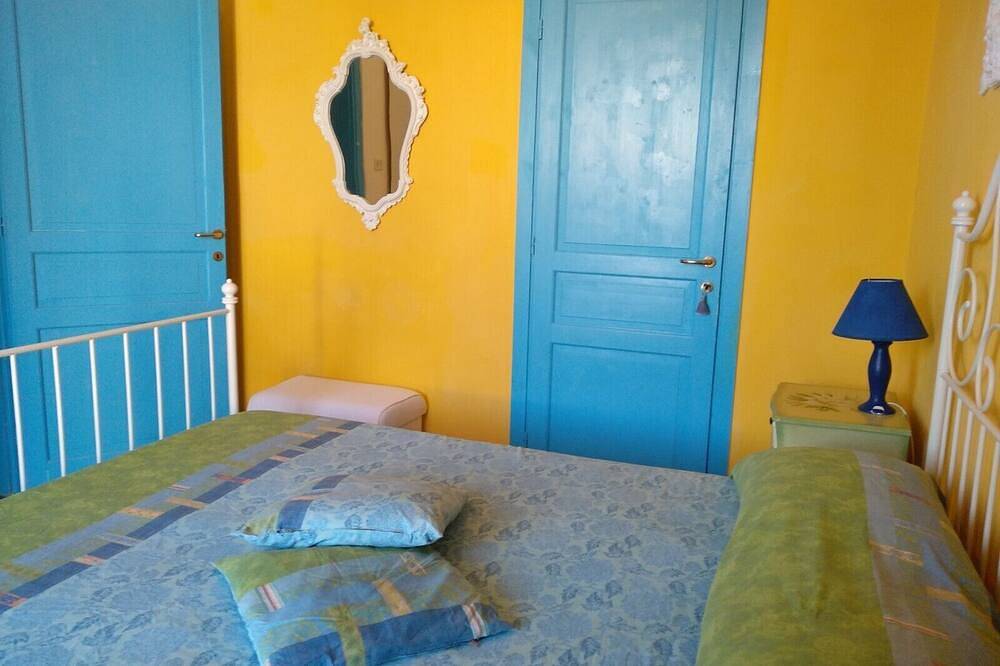 Appartement 8 Couchages Dans Une Villa Seulement À 100Mt De La Mer De Sable in Torre Chianca, Lecce