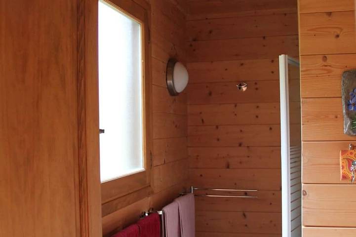 Gîte pour 4 personnes, avec jardin et terrasse à Lathuile - 4