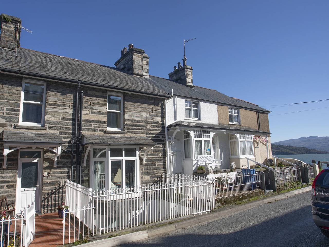 Plas Mor in Borth-y-Gest, Snowdonia