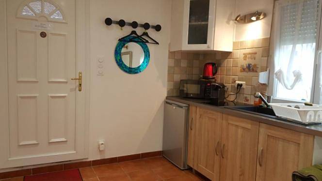 One-Bedroom House in Lisses, Essonne
