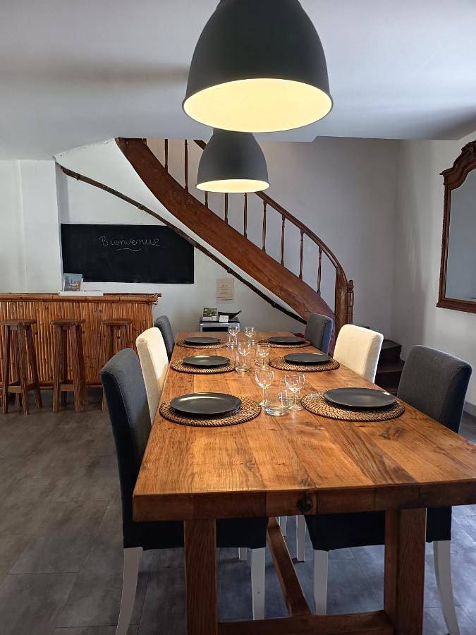 Location de vacances pour 7 personnes, avec jardin à Messas - 2