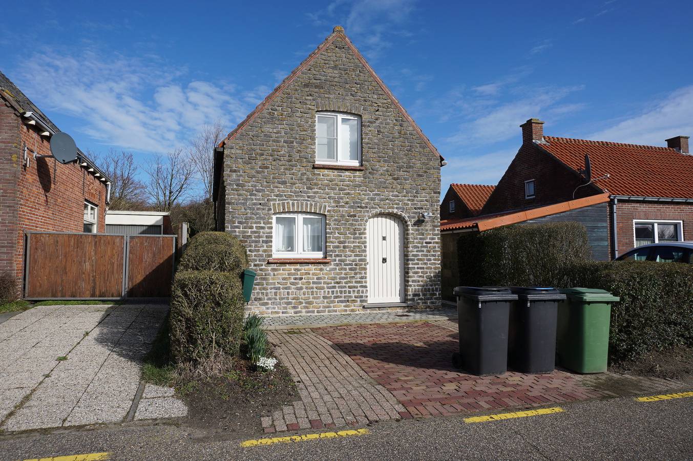 Kustverhuur Zeeuws Vlaanderen — Nieuwe Sluisweg 6A in Zeeuwse Kust