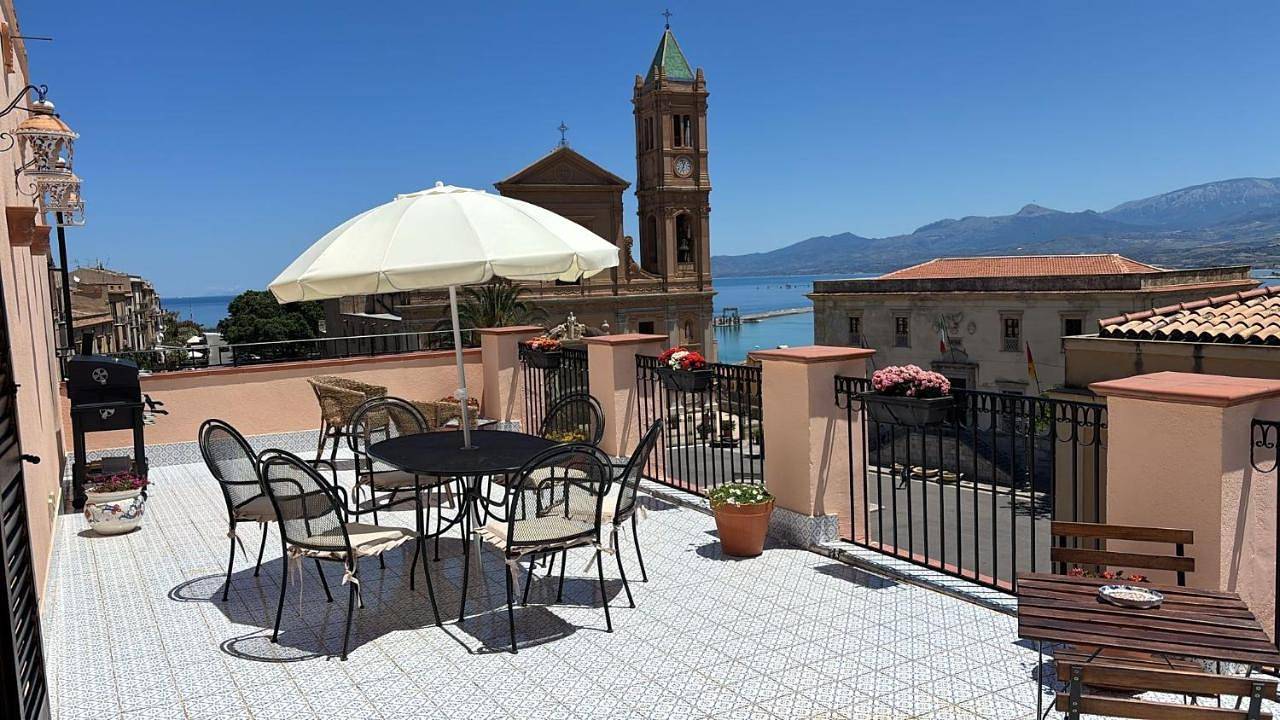 Appartamento intero, Two-Bedroom Apartment in Termini Imerese, Provincia di Palermo