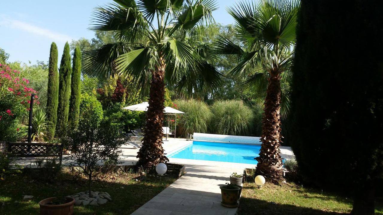 Double Room - Disability Access in Le Thor, Vaucluse