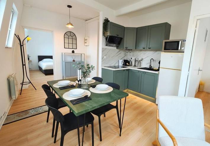 Gîte pour 4 personnes, avec vue à Croix (homonymie) - 3