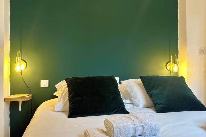 Apartamento entero, Casa Mialet - Petit Écrin de Douceur au cœur de Brive in Brive-la-Gaillarde, Brive-la-Gaillarde region
