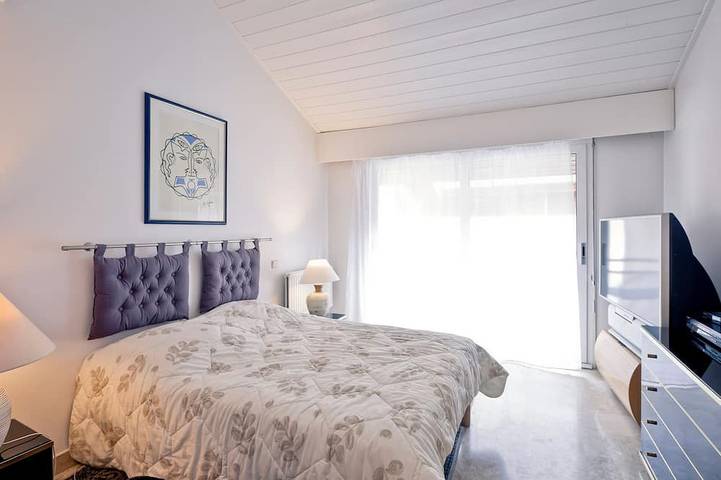 Gîte pour 8 personnes, avec balcon dans Casino De Brides Les Bains - 2