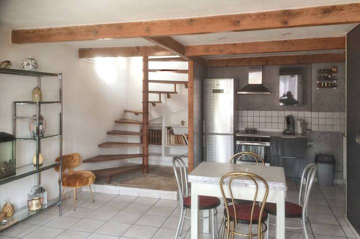 Gîte pour 4 personnes dans Bowling Acropolis Nice