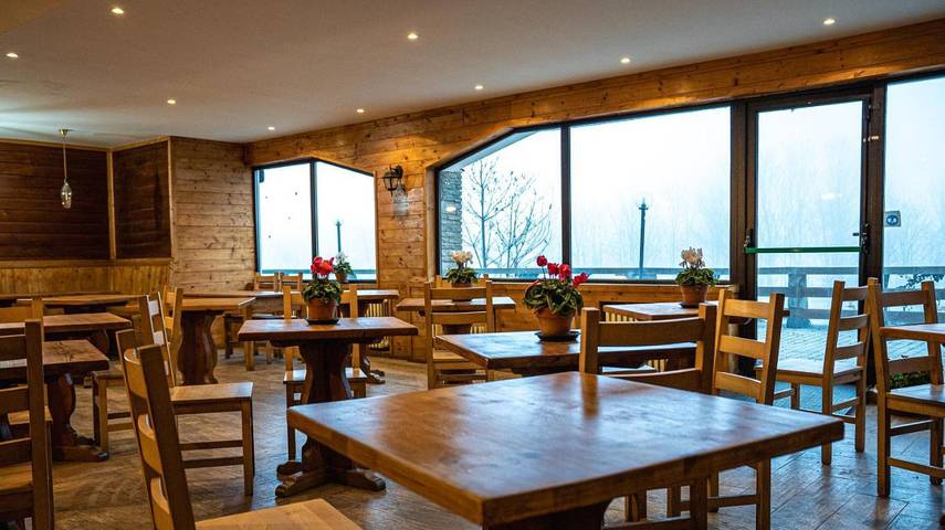 Maison d’hôte pour 3 personnes, avec terrasse et vue, animaux acceptés