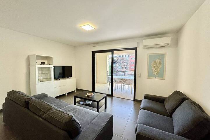 Gîte pour 4 personnes dans Office De Tourisme De Propriano