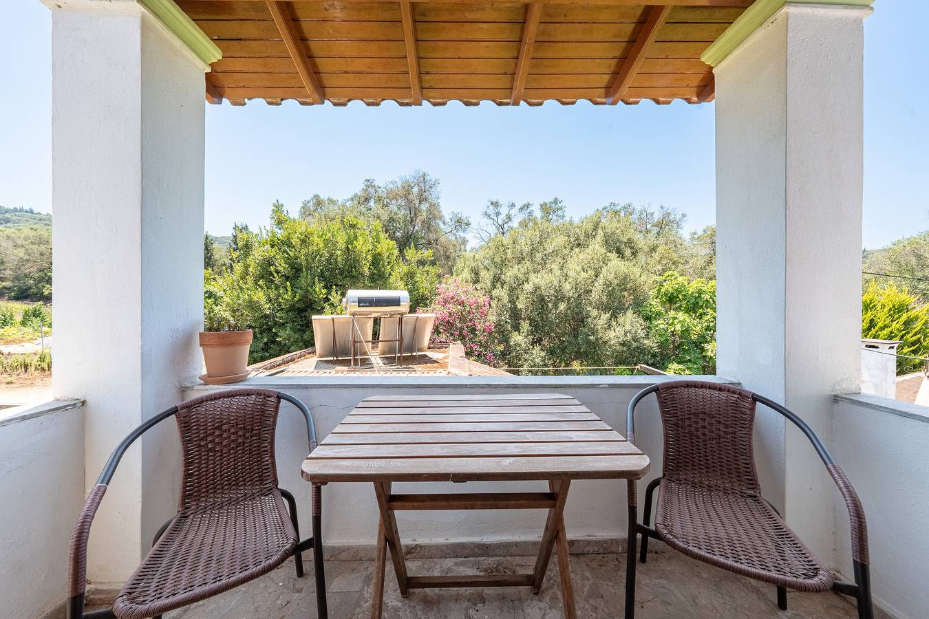 Holiday Home 'Nana's House' with Mountain View, Wi-Fi and Air Conditioning in Dragotiná, Corfu