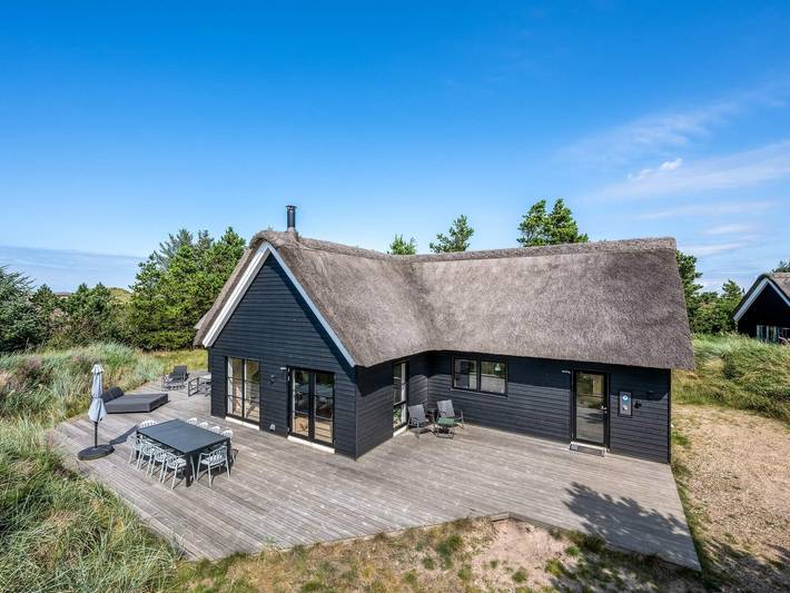 Ferienhaus für 8 Personen, mit Whirlpool und Terrasse sowie Sauna, kinderfreundlich in Henne Strand - 2