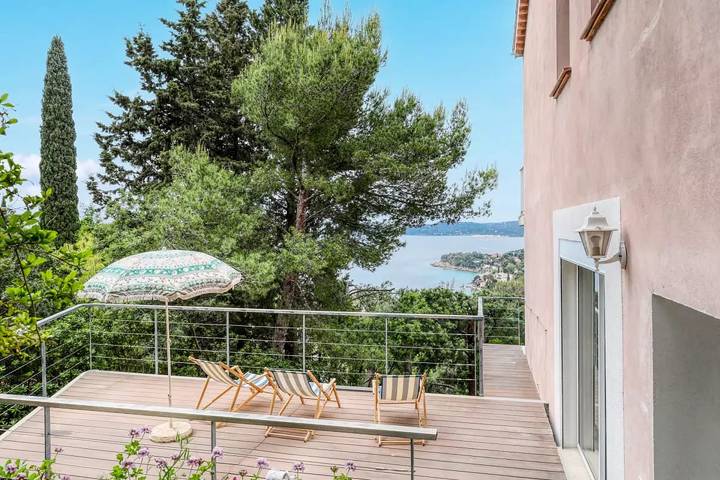 Gîte pour 4 personnes, avec vue et balcon dans Plage d'Aiguebelle - 3
