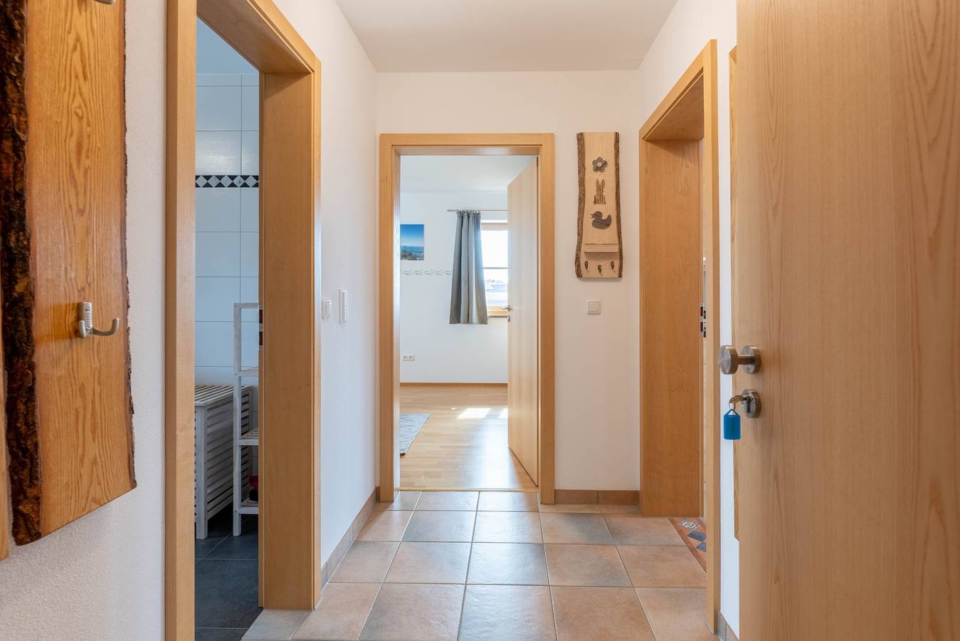 Ganze Wohnung, Apartment „Für 2 Personen 53 m²“ mit Balkon und Wlan in Egling, Tölzer Land