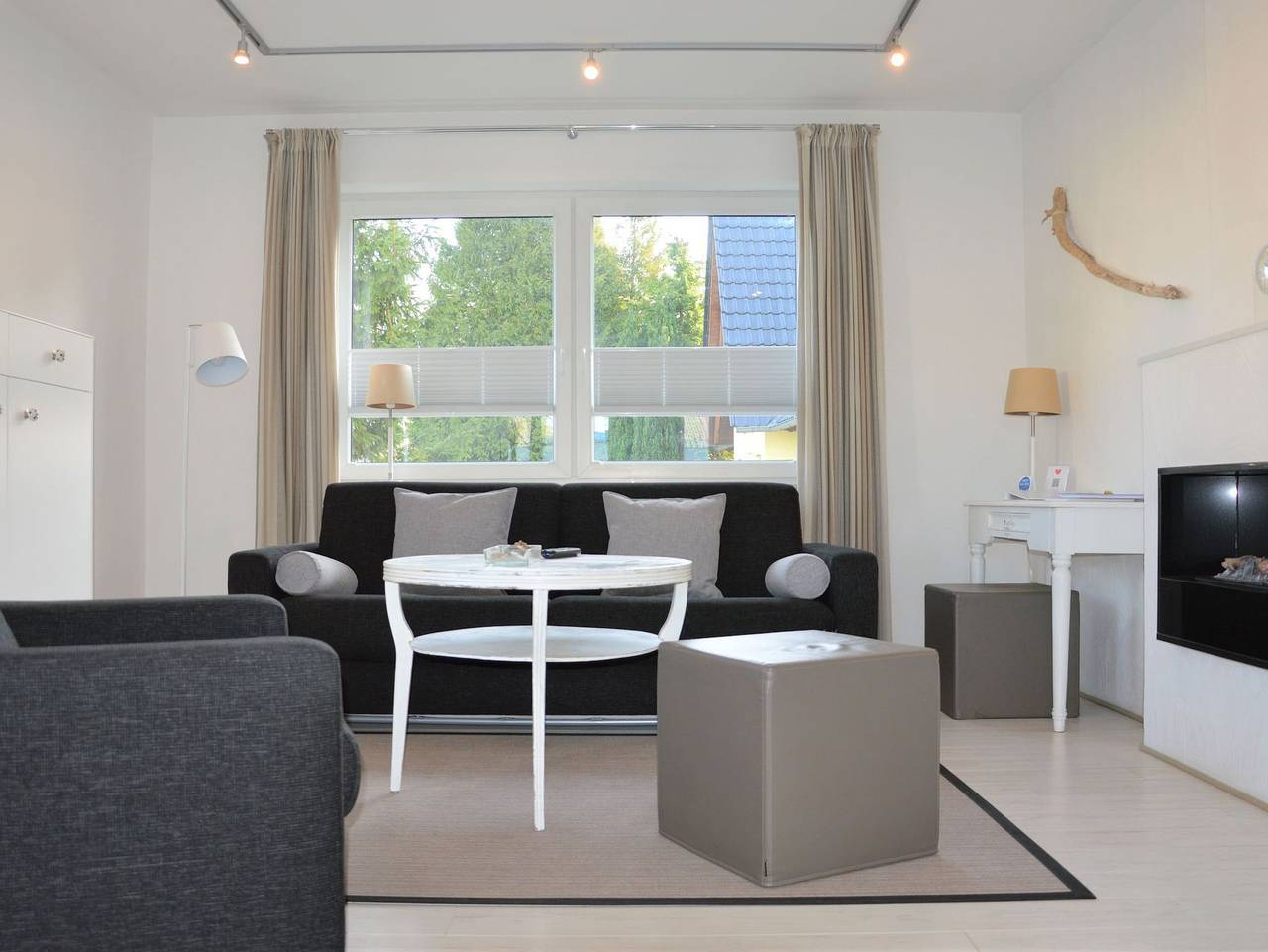 Ganze Ferienwohnung, Villa Herbstwind - Villa Herbstwind Apartment 2 in Zirkow, Rügen