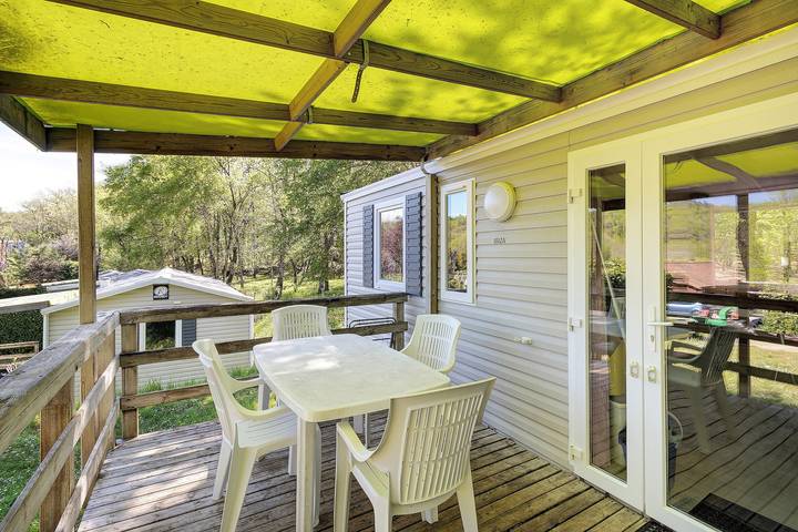 Mobil home pour 6 personnes, avec bassin pour enfant et jardin, animaux acceptés à Bouzic - 2