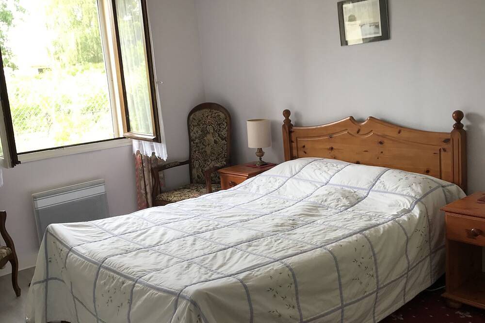 Casa de 3 dormitorios con piscina - un poco de tranquilidad francesa in Floirac (Saintes), Saintes region