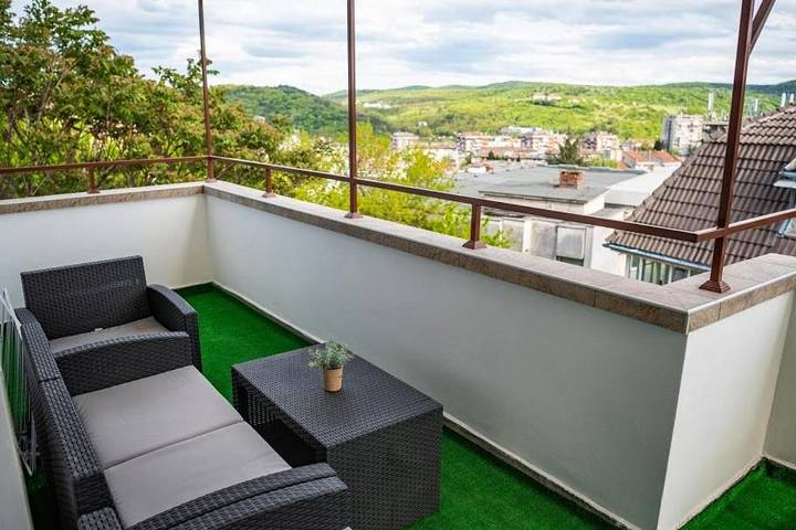 Gîte pour 6 personnes, avec balcon et vue dans Veliko Tarnovo