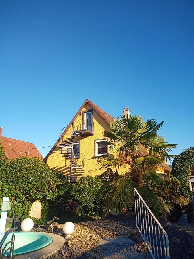 Ferienwohnung für 2 Personen, mit Terrasse und Ausblick in Ohlsbach