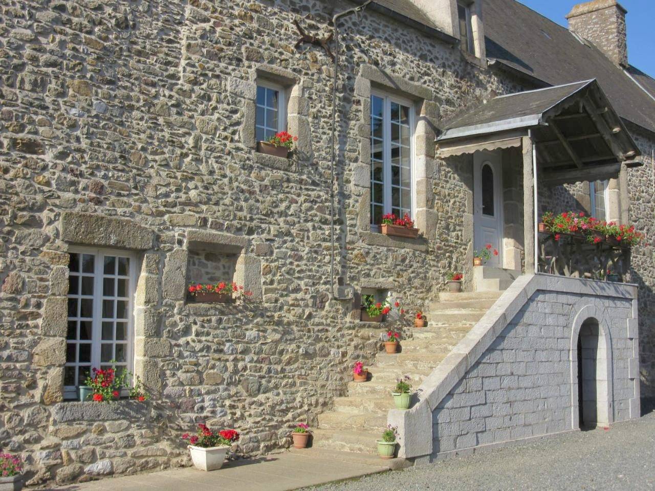 Double Room with Garden View in Tourville-sur-Sienne, Coutances