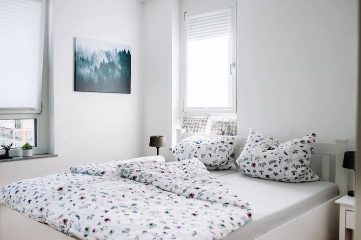 Ganze Wohnung, Kleines Schwarzwald Apartment mit Balkon, Aufzug und Garage in Villingen-Schwenningen, Mittlerer Schwarzwald