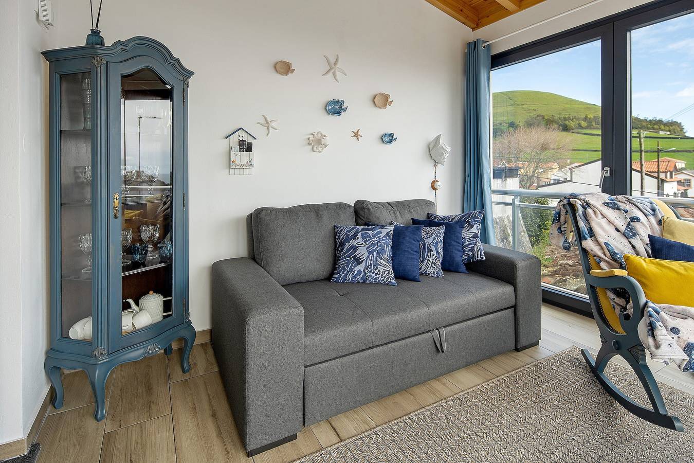 Hel leilighet, Apartment 'Cantinho Da Maresia' with Sea View, Wi-Fi and Air Conditioning in Porto Martins, Terceira (Azorene)